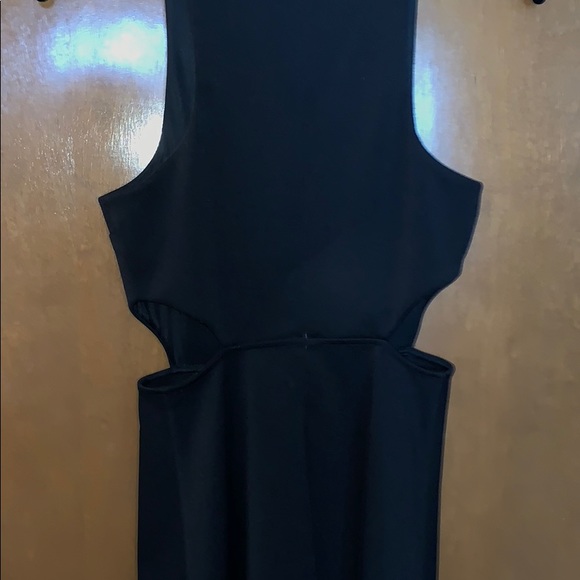 Express Black mini dress with cutouts+ deep V - Picture 4 of 4